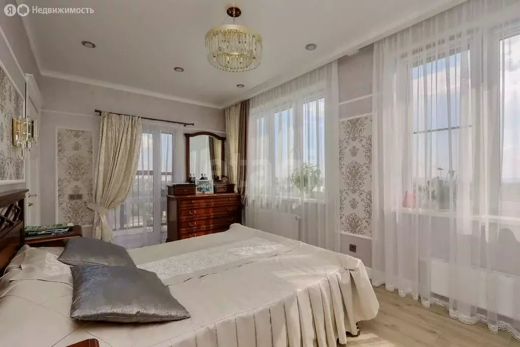 2-комнатная квартира: Ижевск, улица Софьи Ковалевской, 3 (60.7 м) - Фото 1