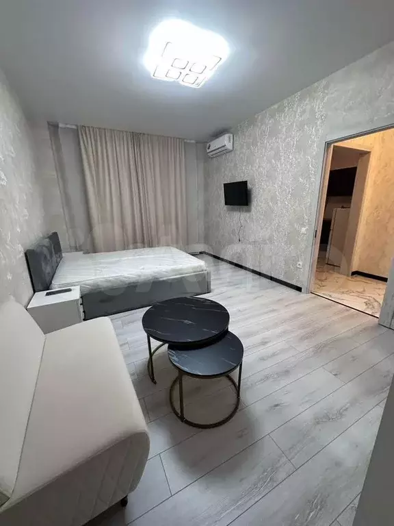 1-к. квартира, 38,8 м, 1/7 эт. - Фото 0