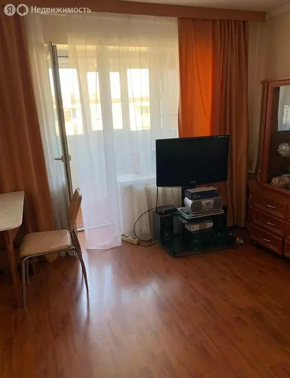 1-комнатная квартира: Астрахань, проспект Бумажников, 5 (36 м) - Фото 1