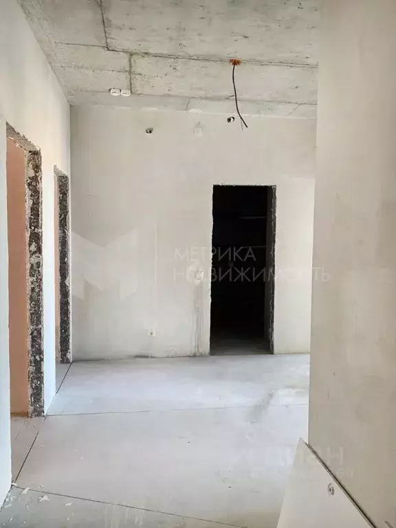 3-к кв. Тюменская область, Тюмень ул. 50 лет Октября, 4 (99.0 м) - Фото 1