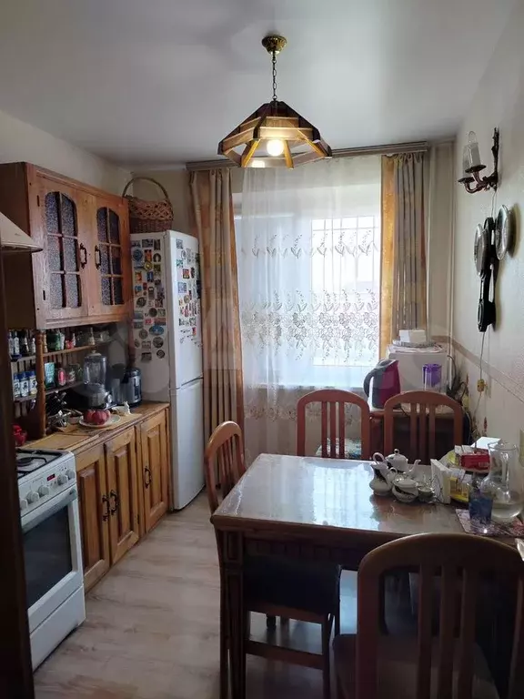 2-к. квартира, 52 м, 2/9 эт. - Фото 0