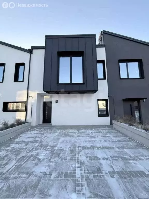 Дом в село Ленино, Первая улица (122.4 м) - Фото 1