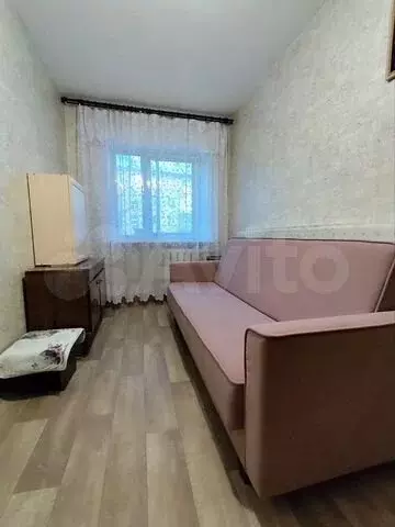 Комната 14 м в 4-к., 2/5 эт. - Фото 0