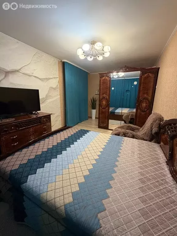 3-комнатная квартира: Братск, улица Рябикова, 10 (55.3 м) - Фото 2