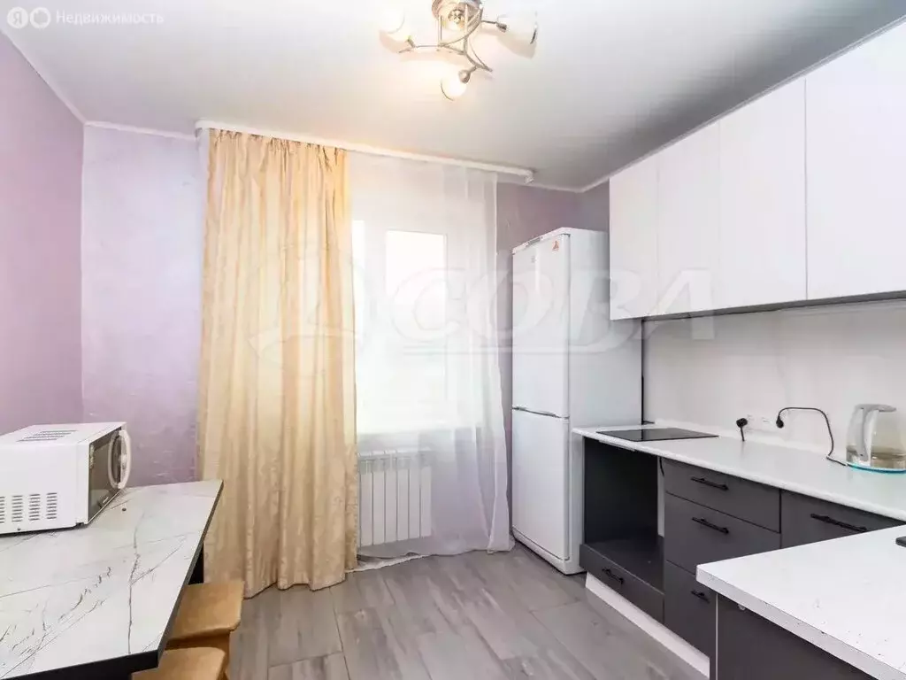 1-комнатная квартира: Тюмень, Советская улица, 10 (33 м) - Фото 1