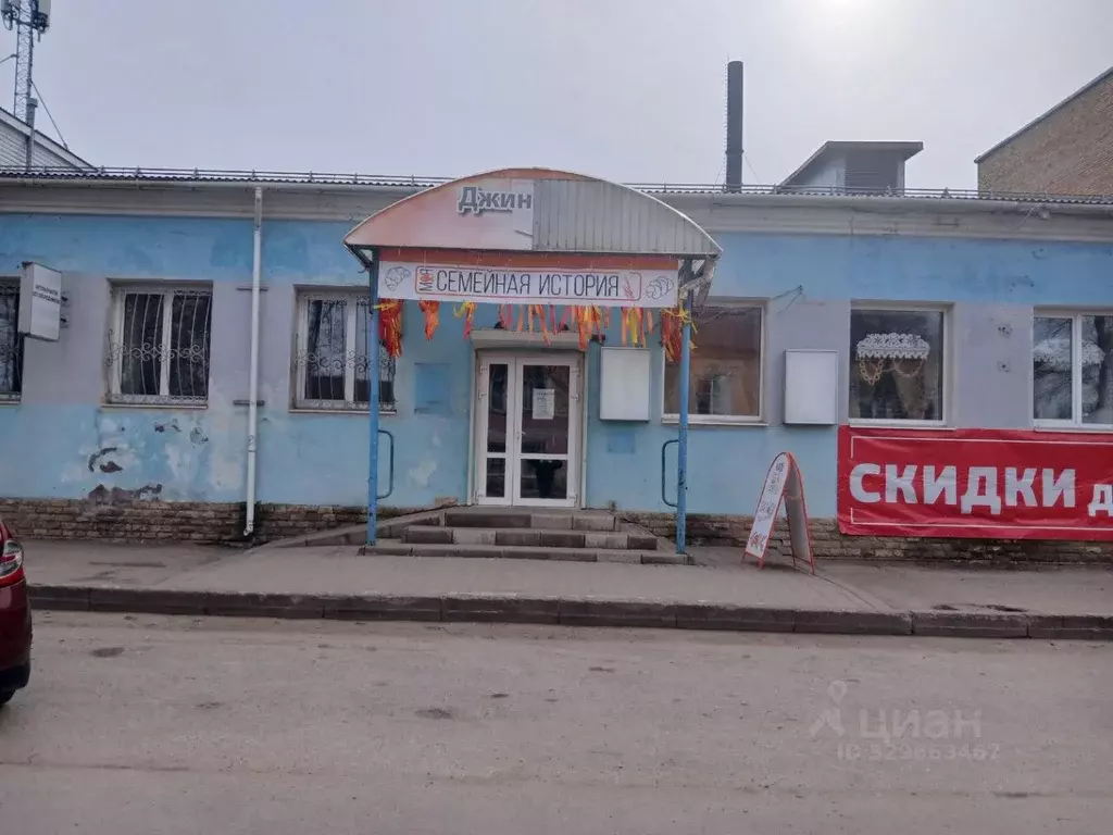 Торговая площадь в Новгородская область, Боровичи пл. Володарского, 24 ... - Фото 1
