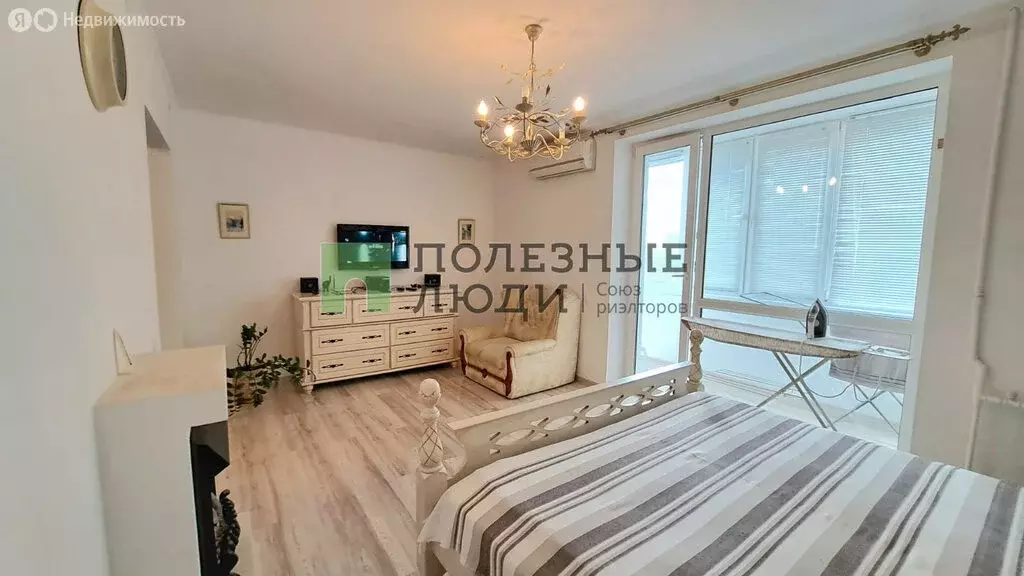 1-комнатная квартира: Евпатория, проспект Победы, 52 (36.4 м) - Фото 1