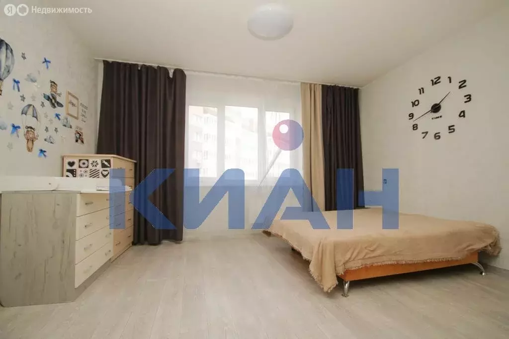 2-комнатная квартира: Красноярск, улица Молокова, 10 (53 м) - Фото 0