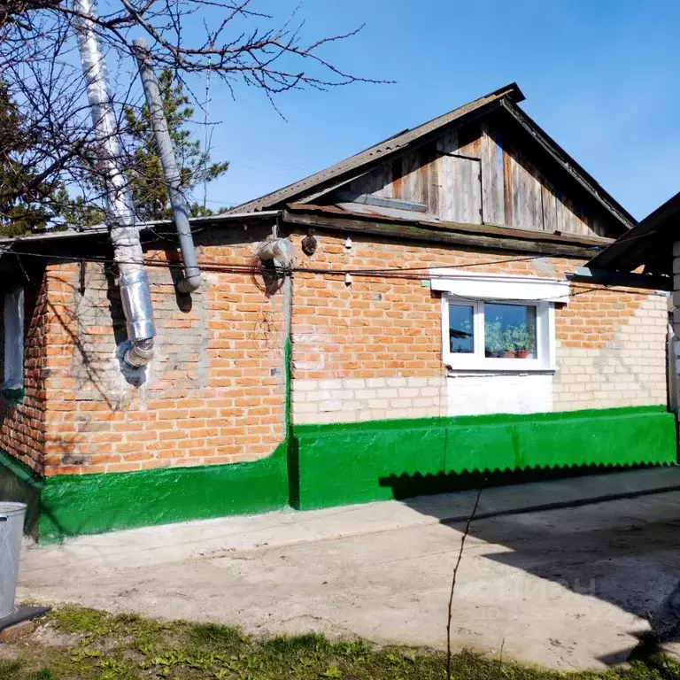Дом в Саратовская область, Татищево рп ул. Чехова, 14 (42 м) - Фото 1