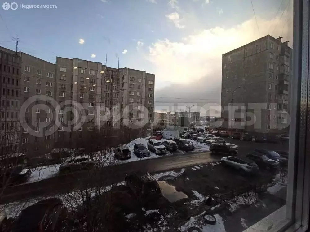 3-комнатная квартира: Мурманск, Верхне-Ростинское шоссе, 19 (63 м) - Фото 0