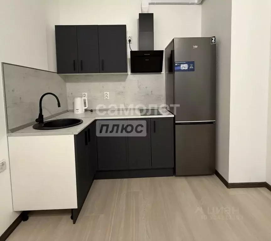 1-к кв. Свердловская область, Екатеринбург ул. Академика Ландау, 32 ... - Фото 1