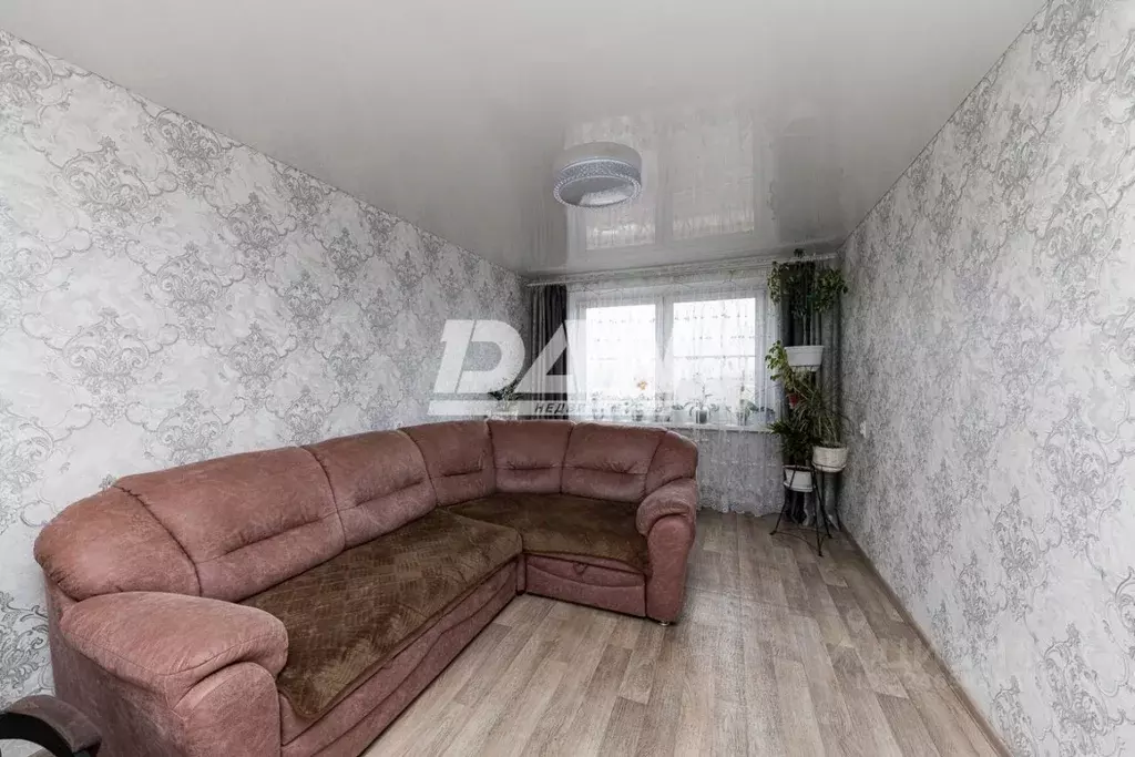 3-к кв. Челябинская область, Челябинск Корабельная ул., 10 (64.1 м) - Фото 1