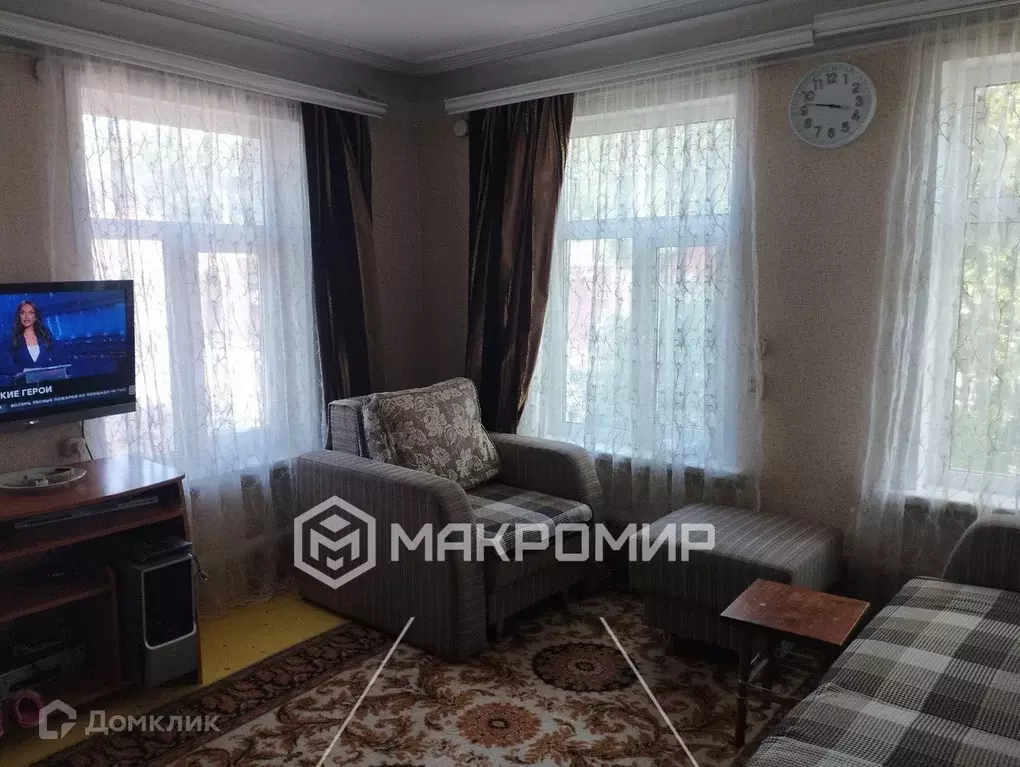 Продаётся 5-к квартира, 70 м - Фото 1
