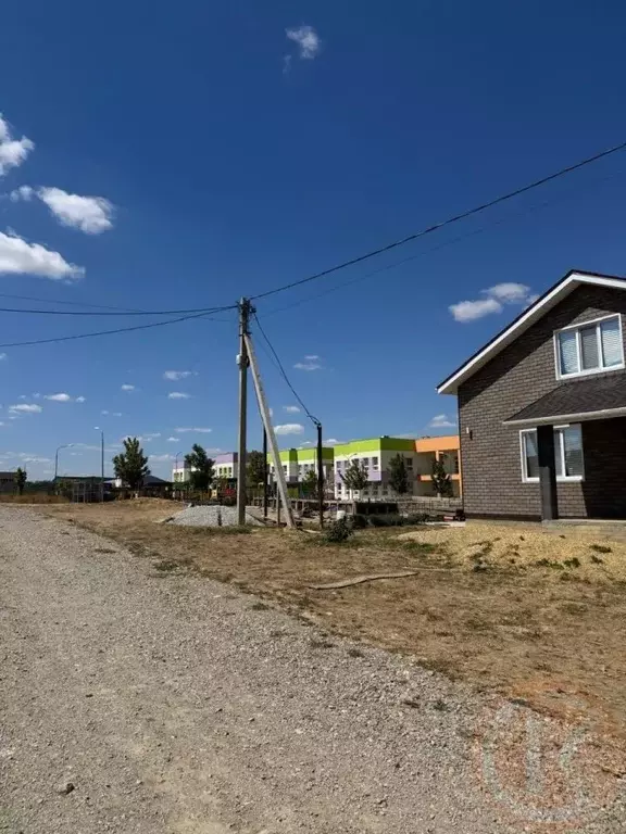 Участок в Крым, Белогорский район, Зуя пгт ул. Адалет, 36 (9.0 сот.) - Фото 1