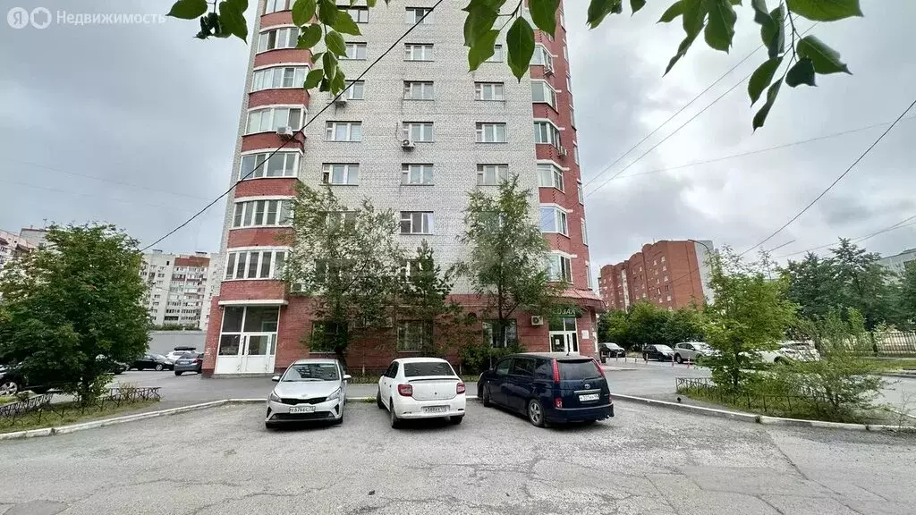 1-комнатная квартира: Тюмень, улица Николая Чаплина, 132к1 (51 м) - Фото 0