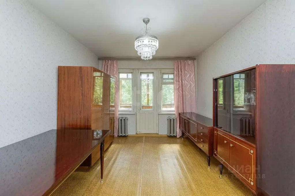 2-к кв. Тюменская область, Тюмень ул. Парфенова, 28 (43.1 м) - Фото 1