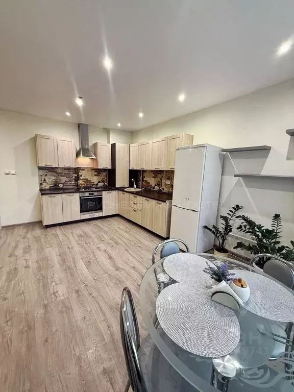 1-к кв. Кировская область, Киров ул. Севастопольская, 12 (41.1 м) - Фото 2