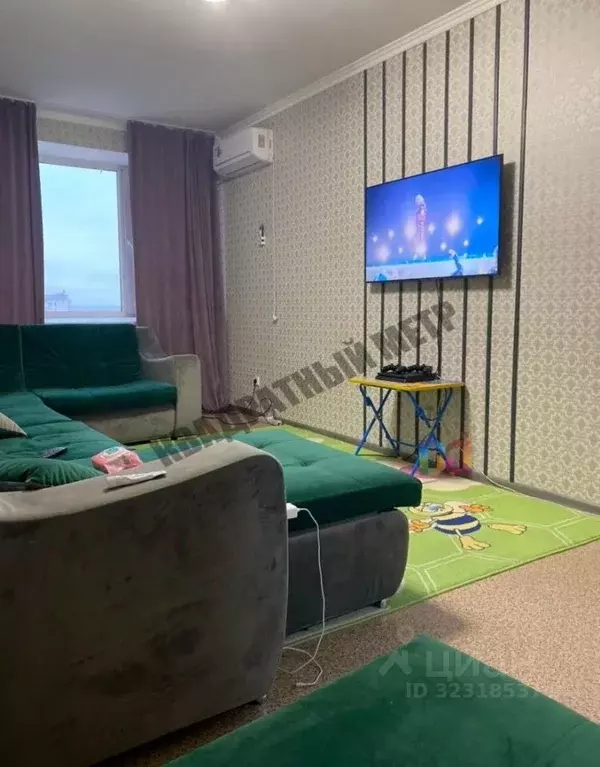 3-к кв. Калмыкия, Элиста 10-й мкр, 15к5 (68.0 м) - Фото 1