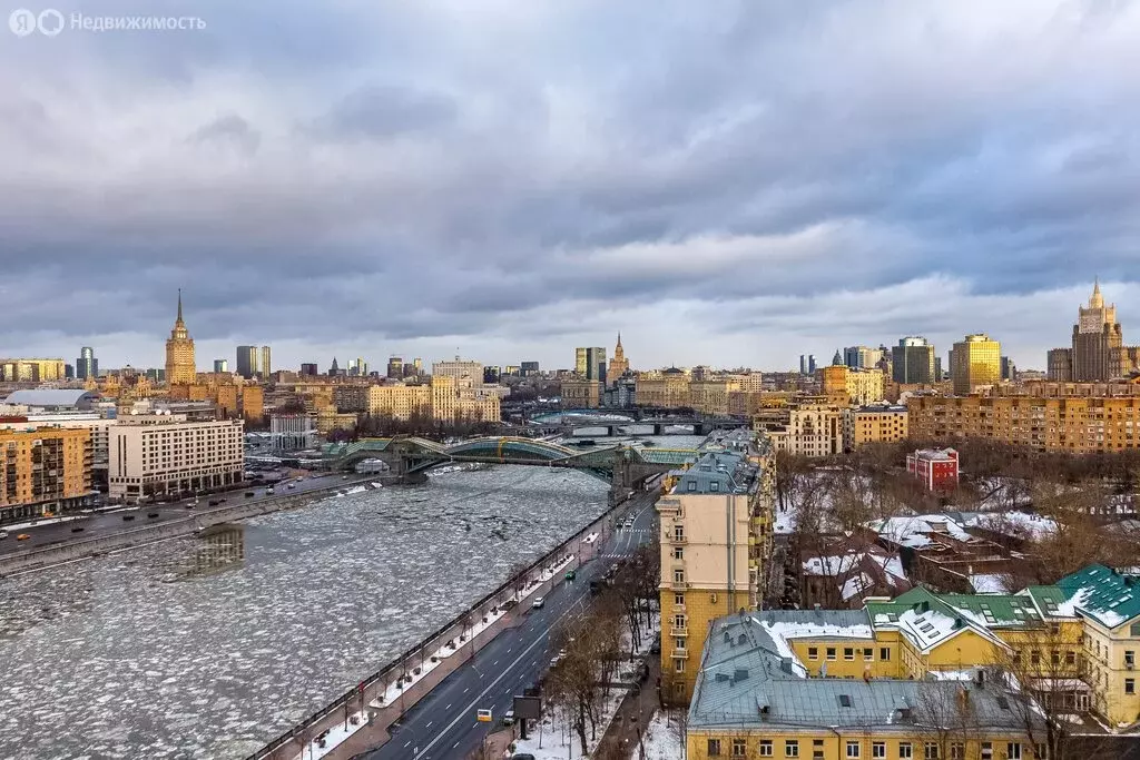 4-комнатная квартира: Москва, Саввинская набережная, 9 (215 м) - Фото 1