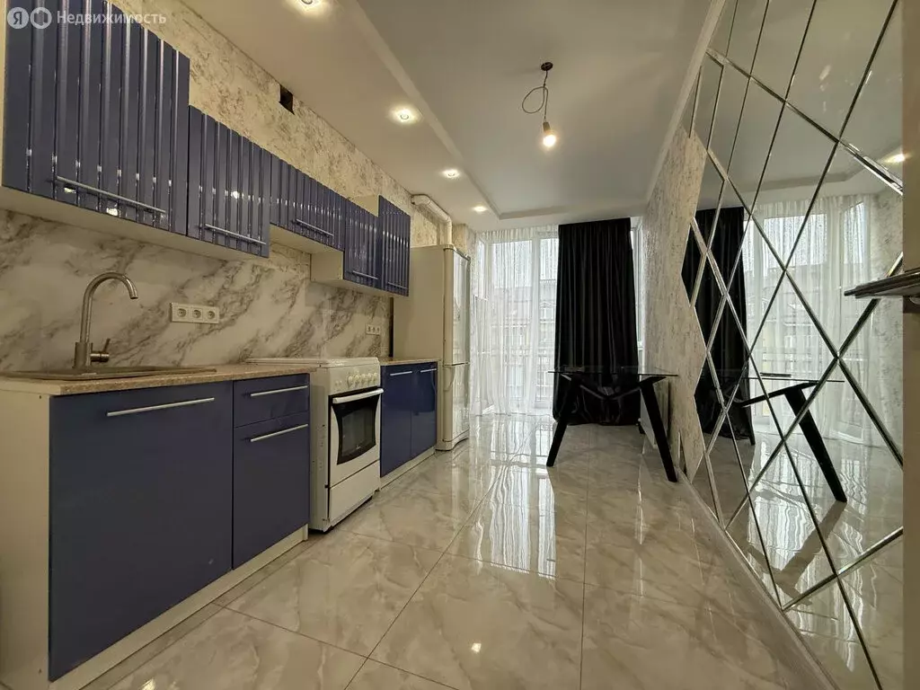 3-комнатная квартира: Владикавказ, улица Шамиля Джикаева, 5А (120 м) - Фото 2