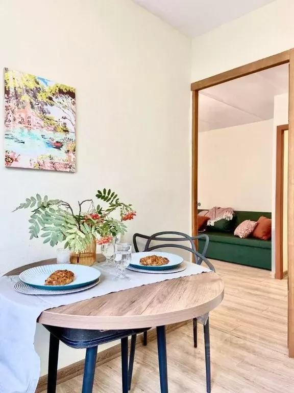 2-к кв. Калининградская область, Калининград Космическая ул., 8 (43.0 ... - Фото 2