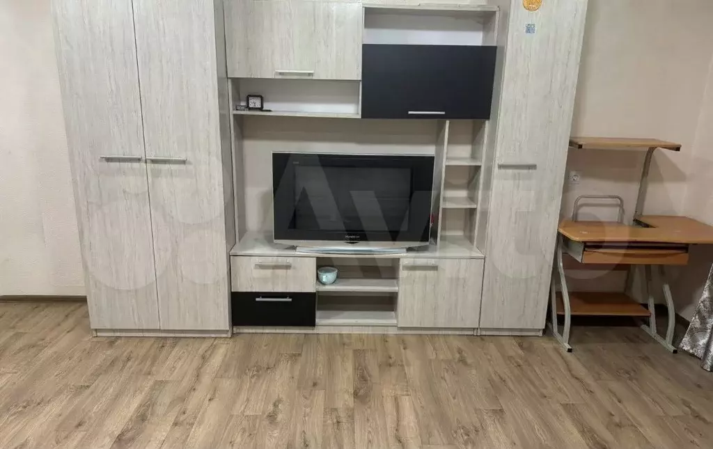 Квартира-студия, 33 м, 2/10 эт. - Фото 1