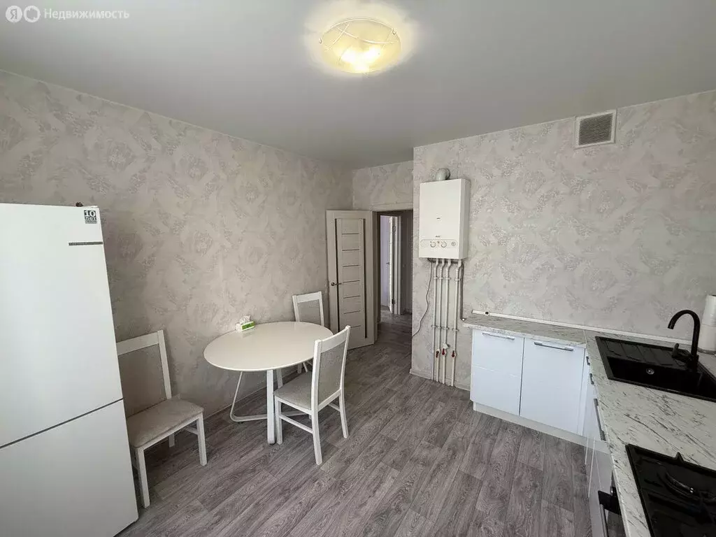 2-комнатная квартира: Калининград, улица Согласия, 50 (79 м) - Фото 2