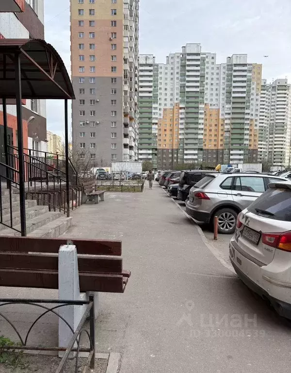 2-к кв. Санкт-Петербург пос. Шушары, ул. Вишерская, 3к2 (60.0 м) - Фото 1