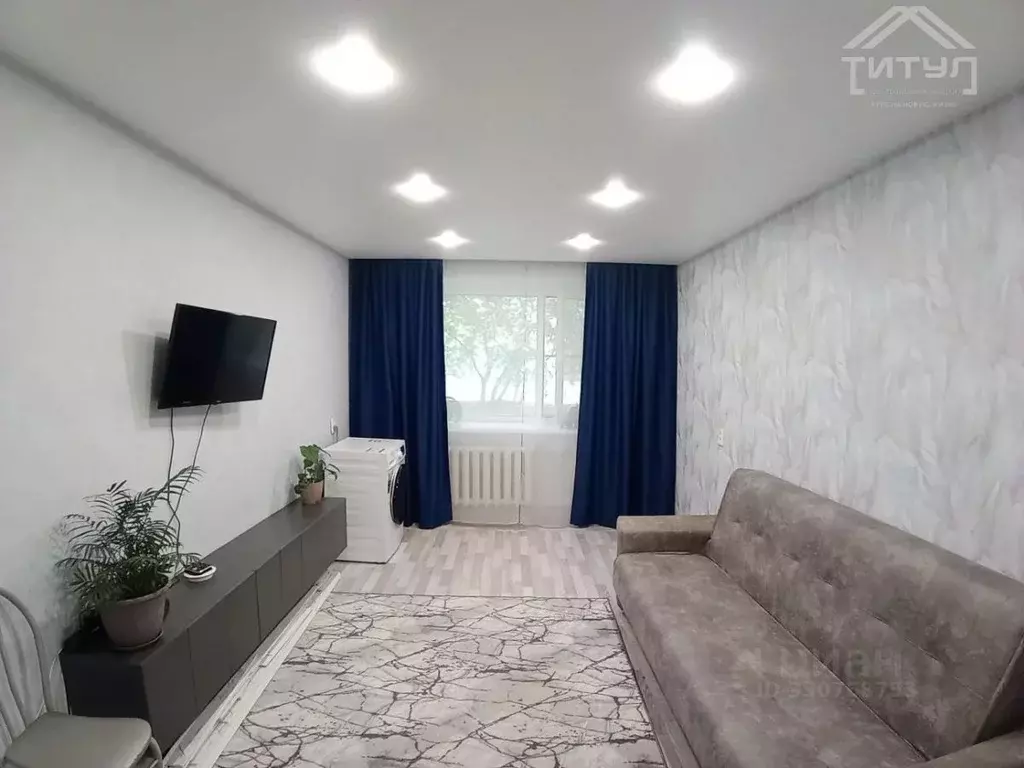 2-к кв. Алтайский край, Барнаул ул. Эмилии Алексеевой, 80 (43.8 м) - Фото 1