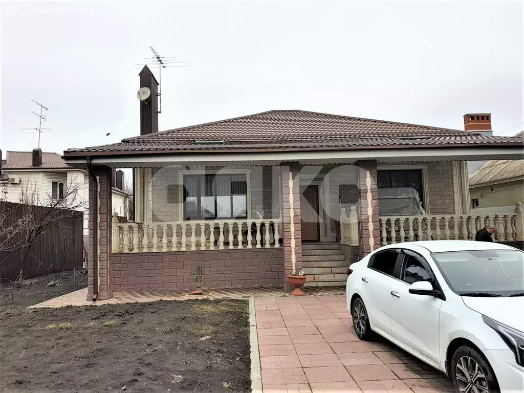 Дом в Ростов-на-Дону, улица Оганова, 84/16 (242 м) - Фото 1