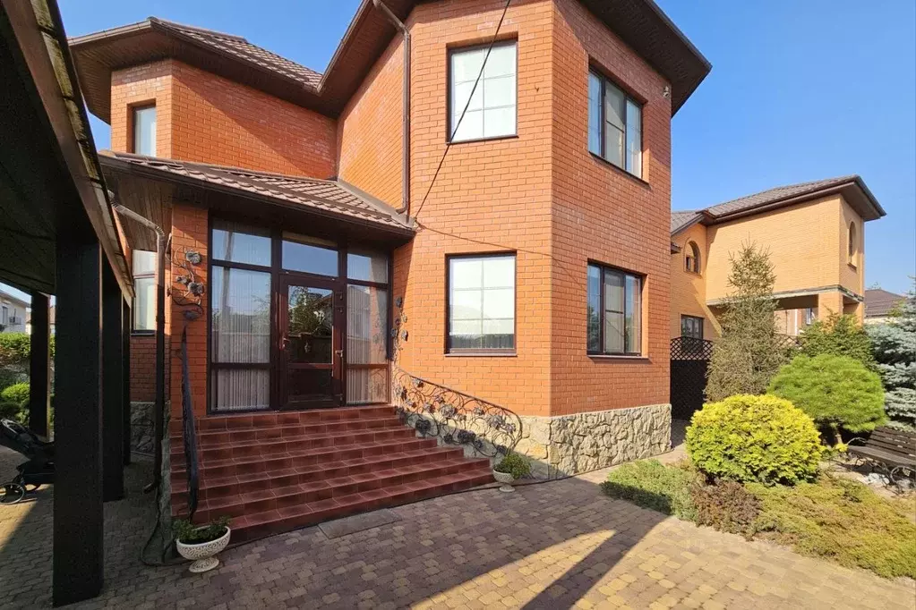 Дом в Краснодарский край, Краснодар Северный мкр, ул. Академика ... - Фото 1