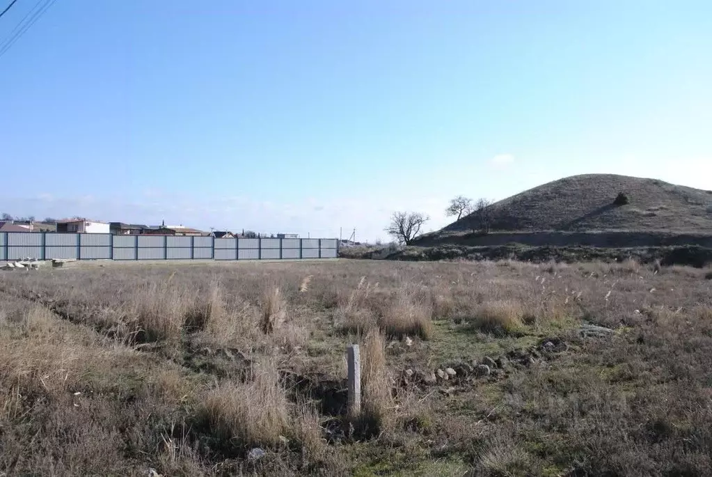 Участок в Крым, Судак муниципальный округ, с. Солнечная Долина ул. ... - Фото 1