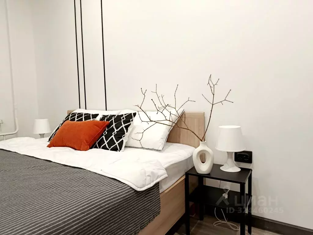 2-к кв. Псковская область, Псков ул. Максима Горького, 7 (50.0 м) - Фото 2