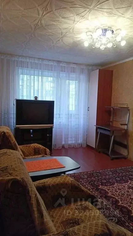 1-к кв. Иркутская область, Усть-Илимск ул. Героев Труда, 13 (36.0 м) - Фото 1