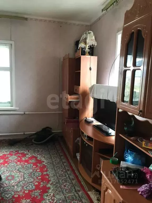 Дом в Омская область, Кормиловский район, д. Станкеевка  (47 м) - Фото 0