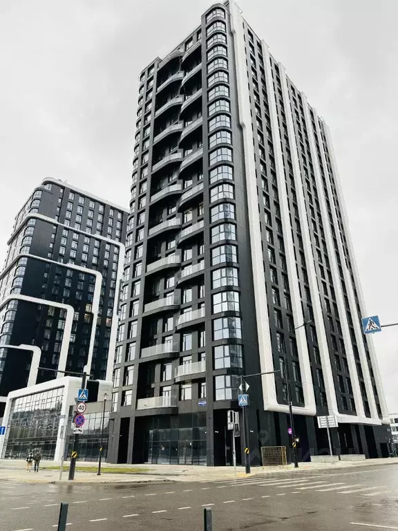 4-к кв. Москва ул. Нижние Мневники, 16к4 (96.5 м) - Фото 1