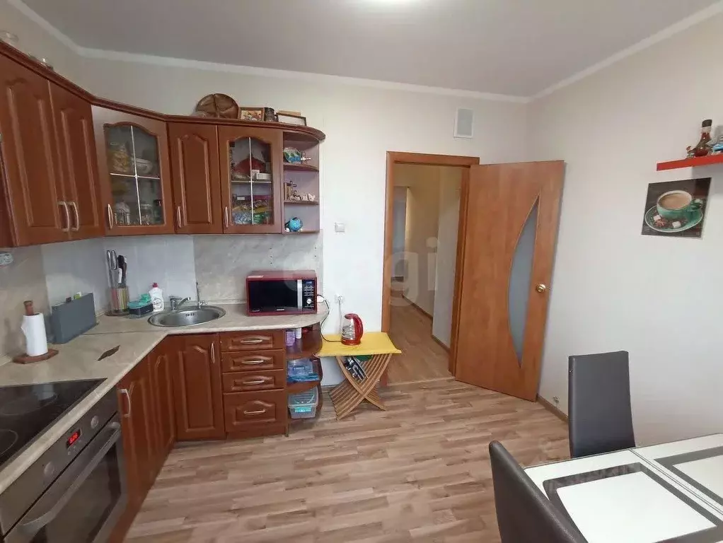 2-к кв. Московская область, Лобня ул. Катюшки, 60 (63.5 м) - Фото 0