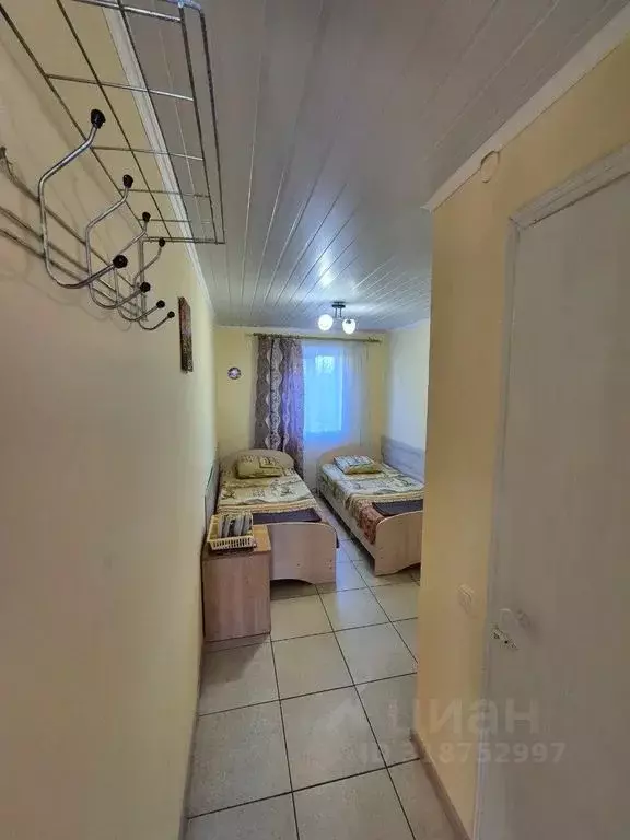 Комната Краснодарский край, Приморско-Ахтарск Октябрьская ул., 16 - Фото 1