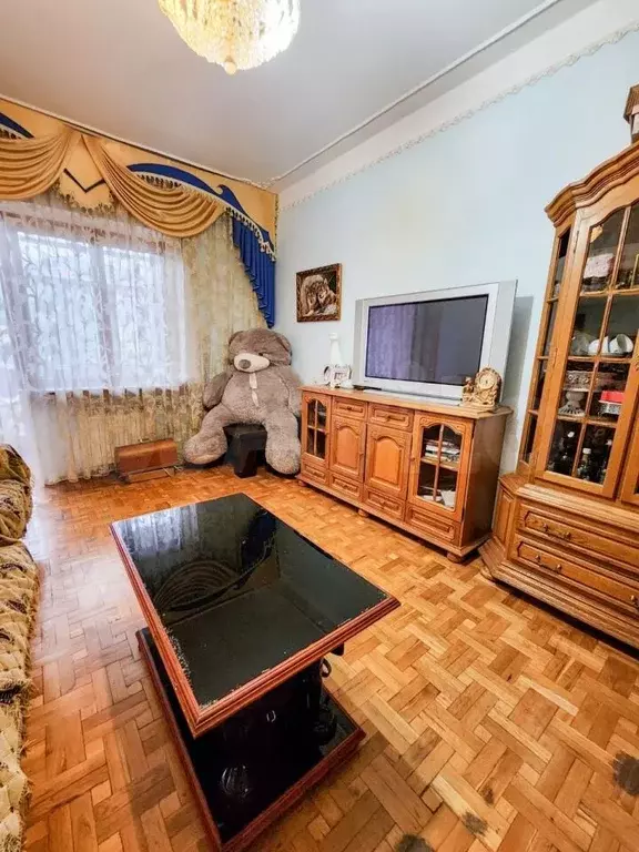 3-к. квартира, 100 м, 1/6 эт. - Фото 1