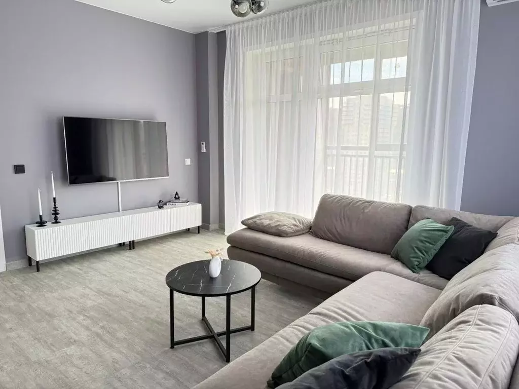 2-к кв. Красноярский край, Красноярск Свердловская ул., 6К (60.0 м) - Фото 1