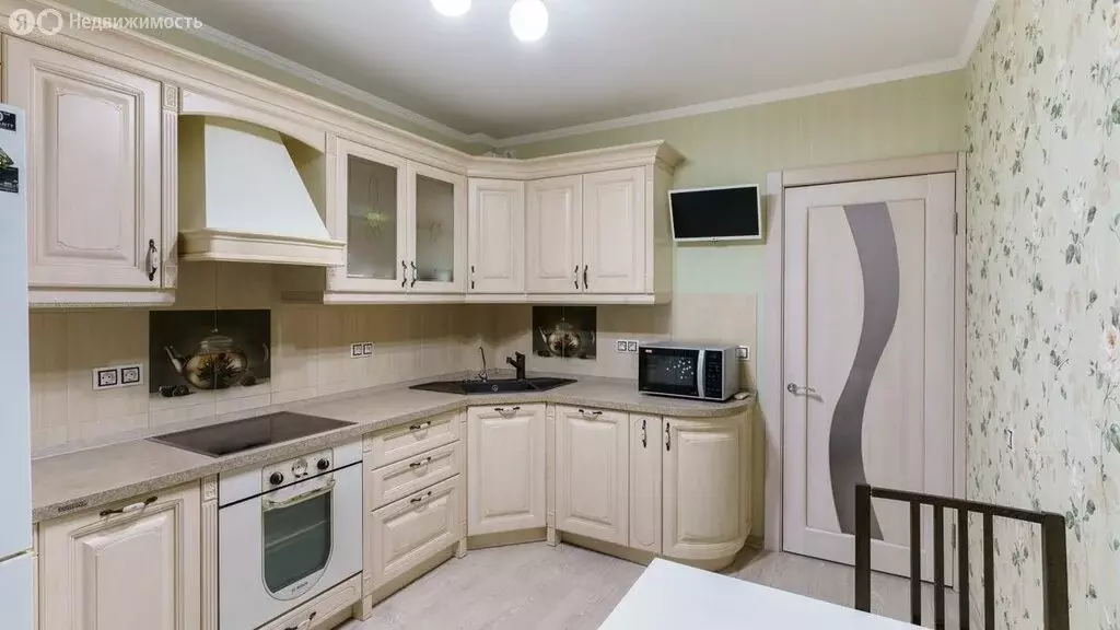 2-комнатная квартира: Тюмень, Депутатская улица, 112 (55.4 м) - Фото 2