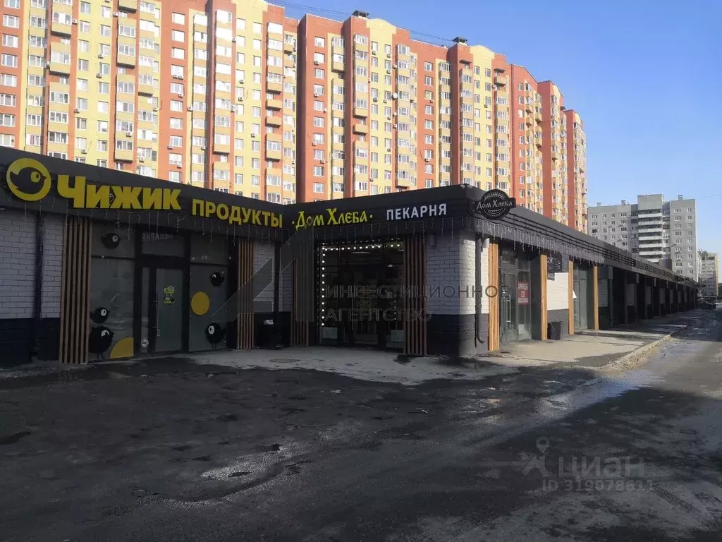 Помещение свободного назначения в Тюменская область, Тюмень Заречный ... - Фото 0