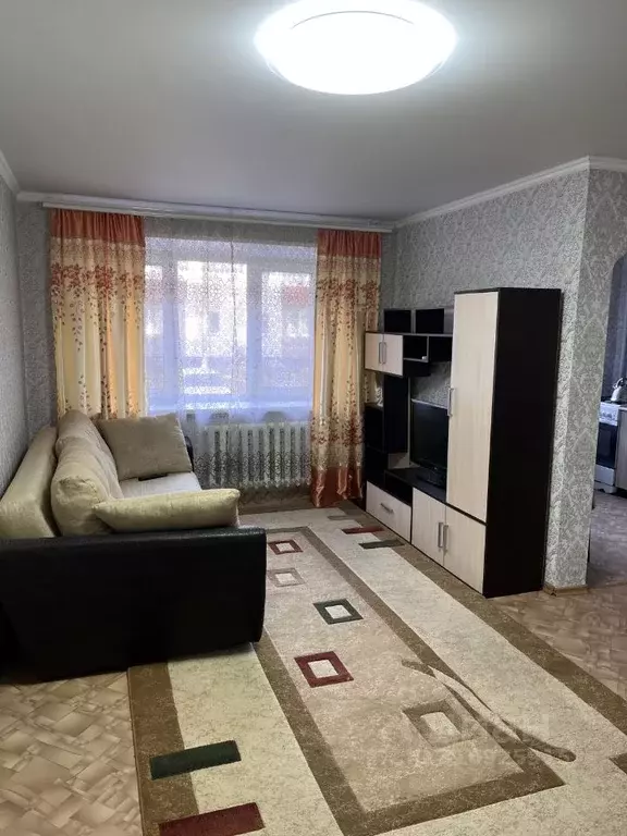 1-к кв. Татарстан, Нижнекамск просп. Строителей, 11 (31.2 м) - Фото 0