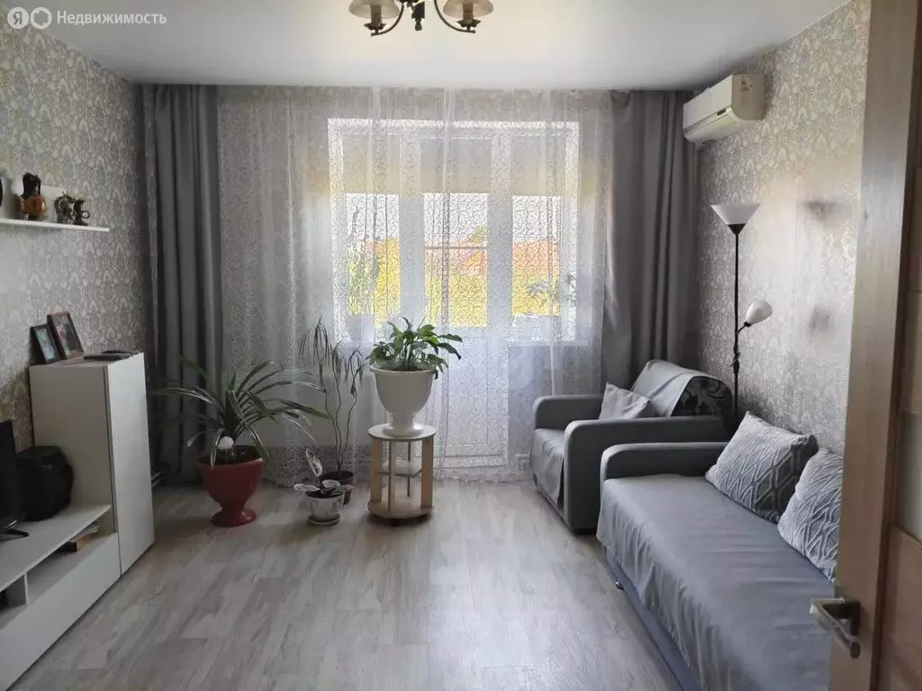 3-комнатная квартира: Борисоглебск, Пригородная улица, 46к1 (58.9 м) - Фото 0