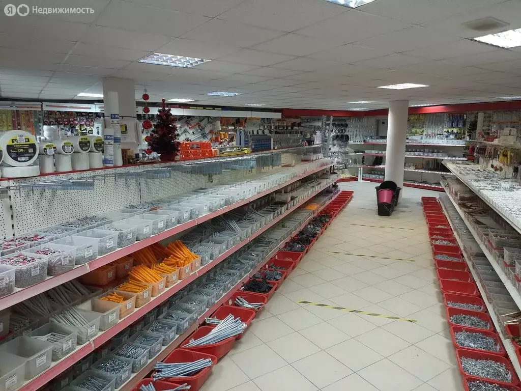 Торговая площадь (320 м) - Фото 1