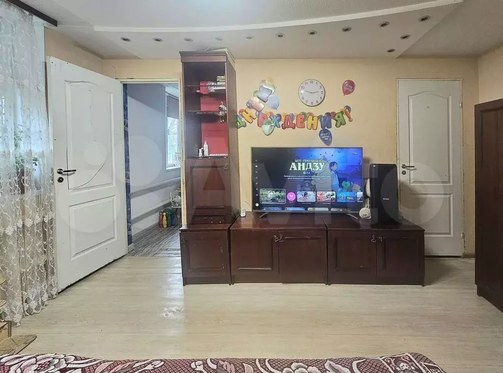 3-к. квартира, 55,5 м, 1/1 эт. - Фото 1