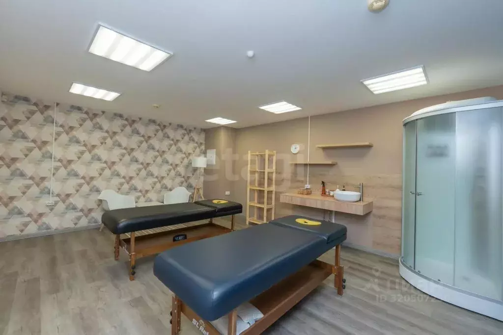 Помещение свободного назначения в Пермский край, Пермь ул. Академика ... - Фото 1