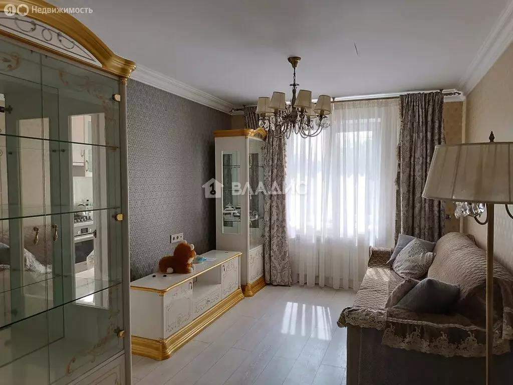 3-комнатная квартира: Багратионовск, улица Багратиона, 22 (57.4 м) - Фото 1