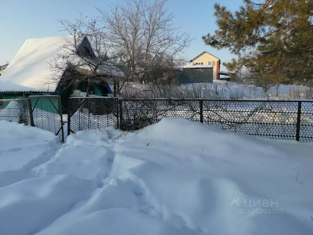 Дом в Саратовская область, Энгельсский район, Красноярское ... - Фото 1