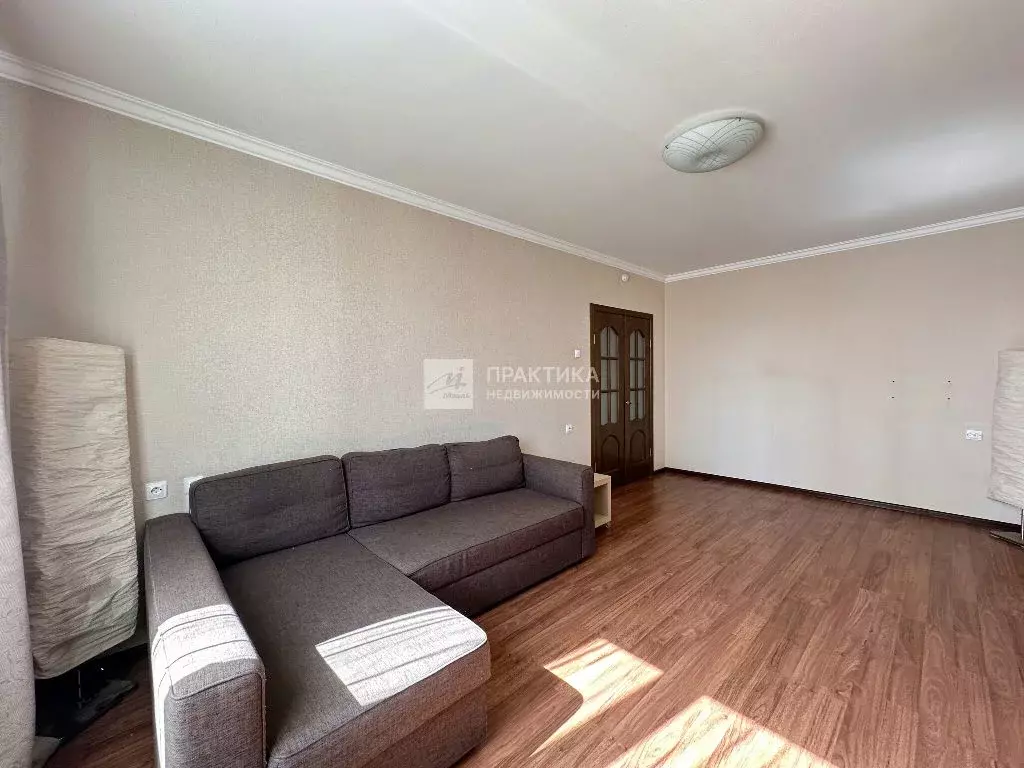 Продается 2-комнатная квартира - Фото 1